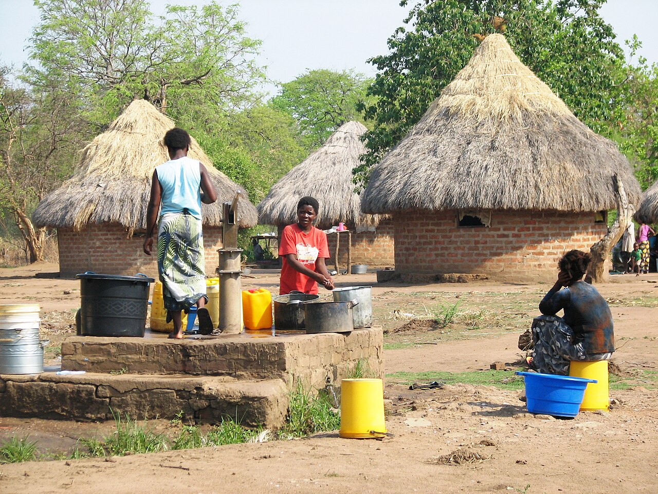 Afrika'da Yüzlerce Su Kuyusu Açıldı